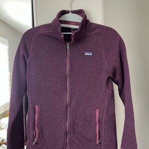 Patagonia Kid girl’s Purple Fleece Jacket size 14 XL worn once